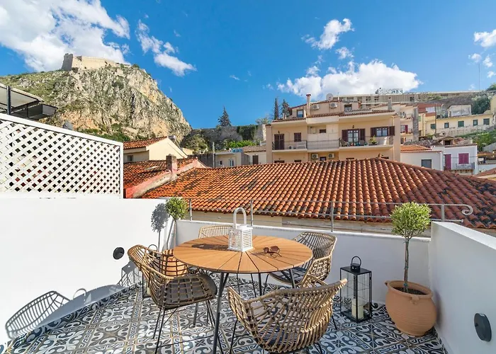 Kastro Casa de Férias *